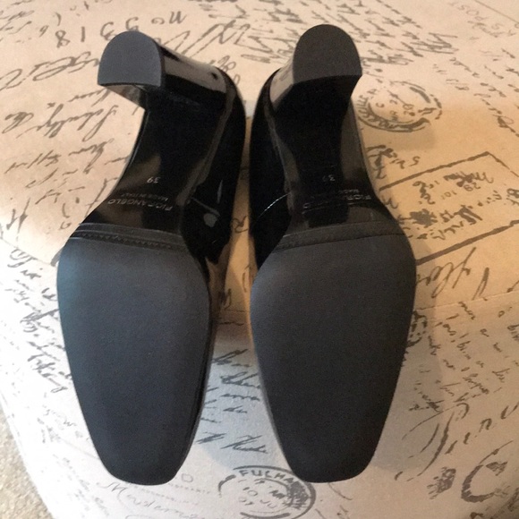 Accessories - Picture 4 of 5